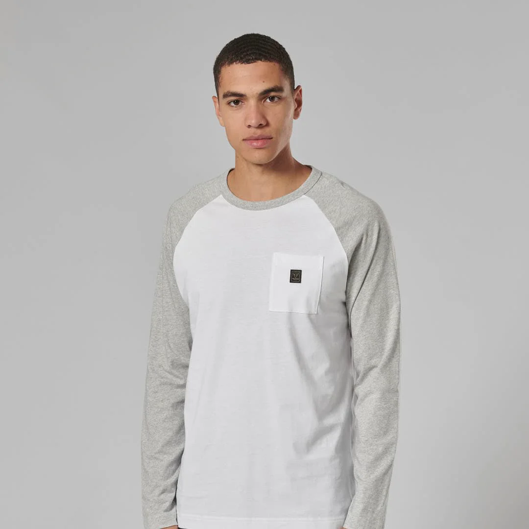 Triumph Mens Blackwell White & Grey Long Sleeved T Shirt - Image 6